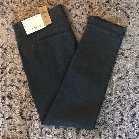 Petite Loft Modern Skinny Jeans - Picture 5 of 5